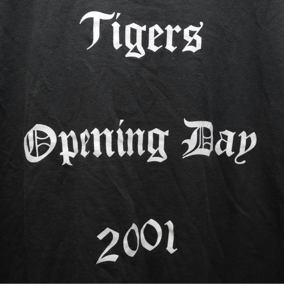 Vintage Y2K 89x Detroit Radio Shirt - Picture 5 of 5